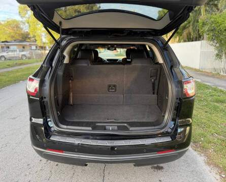 2017 Chevrolet Traverse LT