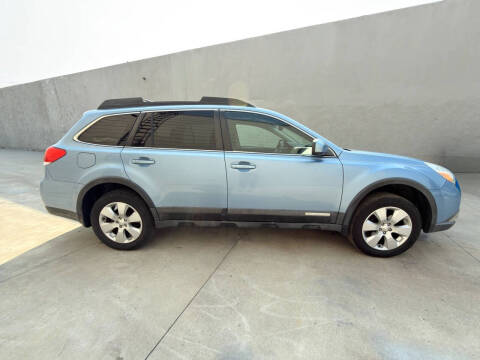 2012 Subaru Outback 2.5i Premium