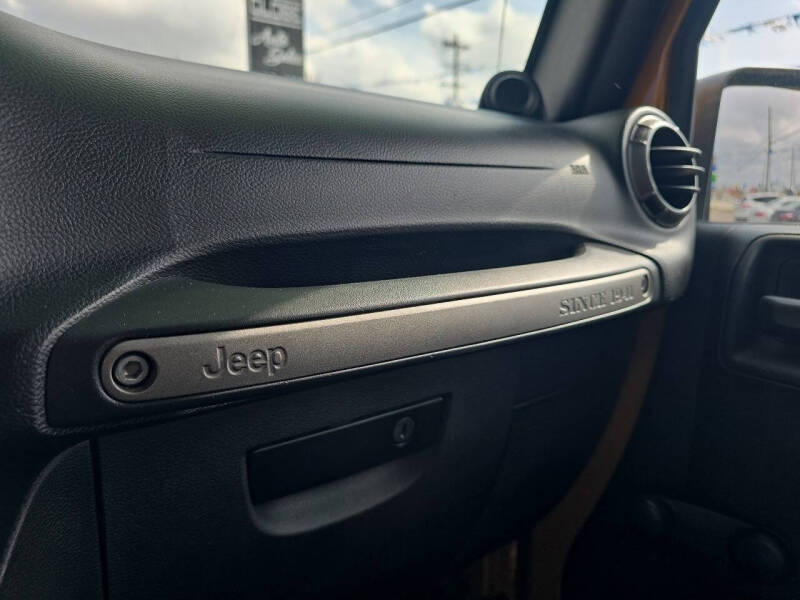 2014 Jeep Wrangler Sport