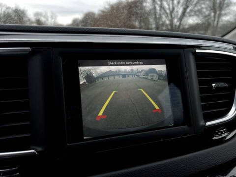 2020 Chrysler Pacifica Touring L