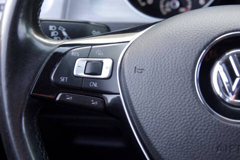 2015 Volkswagen Golf TDI SE