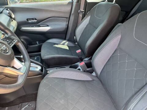 2019 Nissan Kicks SV