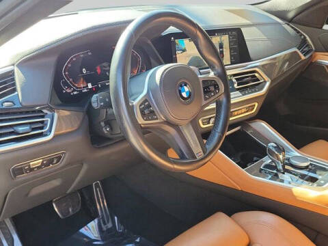 2022 BMW X6 xDrive40i