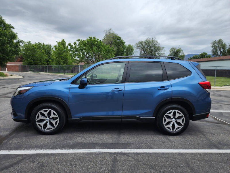2022 Subaru Forester Premium