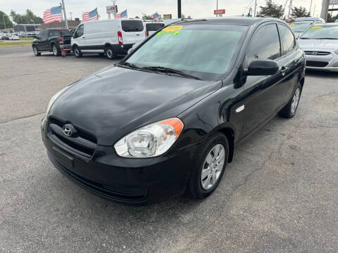 2010 Hyundai Accent Blue