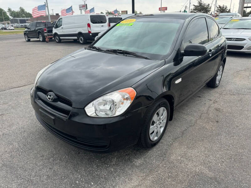 2010 Hyundai Accent Blue