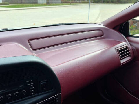 1991 Ford Thunderbird SC