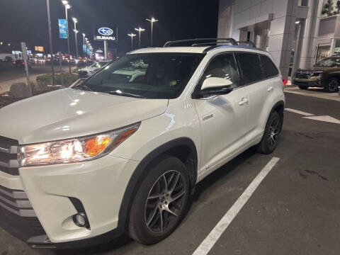 2018 Toyota Highlander Hybrid XLE