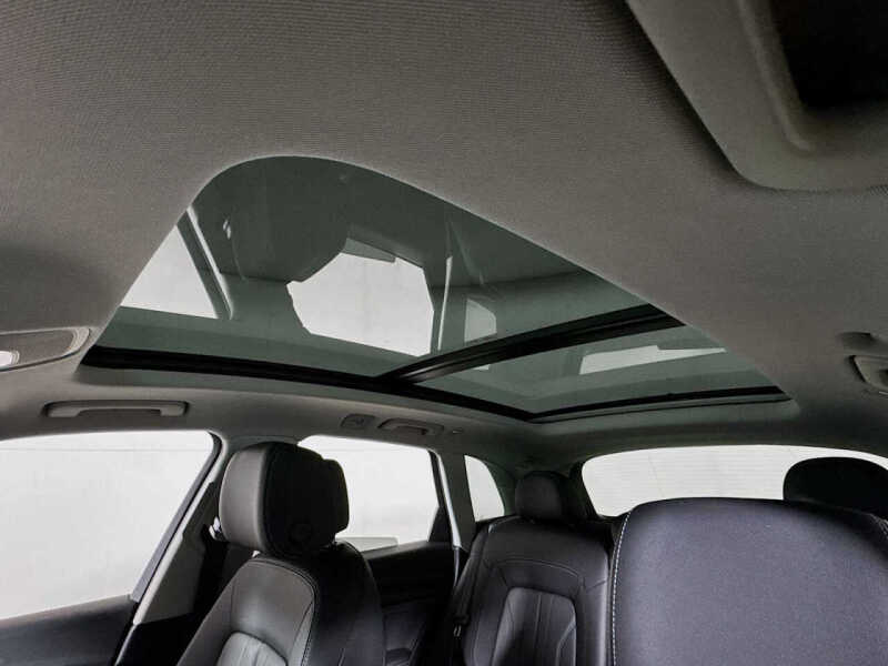 2023 Audi Q5 quattro Premium Plus 40 TFSI