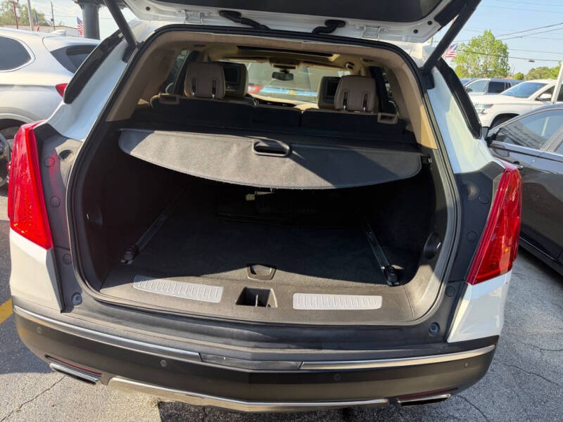 2017 Cadillac XT5 Platinum