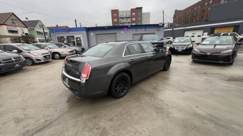 2013 Chrysler 300