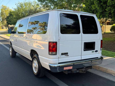 2014 Ford E-Series E-150 XLT
