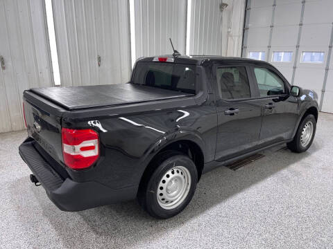 2022 Ford Maverick XL