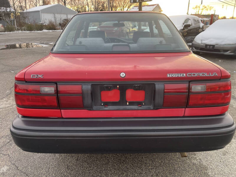 1992 Toyota Corolla Deluxe