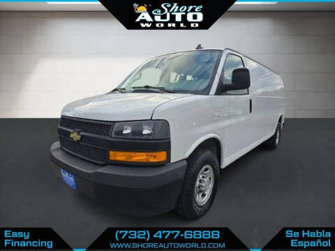 2022 Chevrolet Express 2500