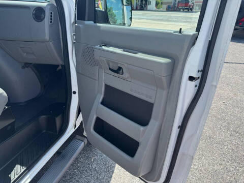 2012 Ford E-Series E-250