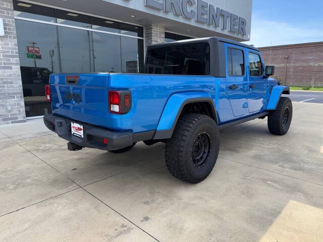 2022 Jeep Gladiator Willys