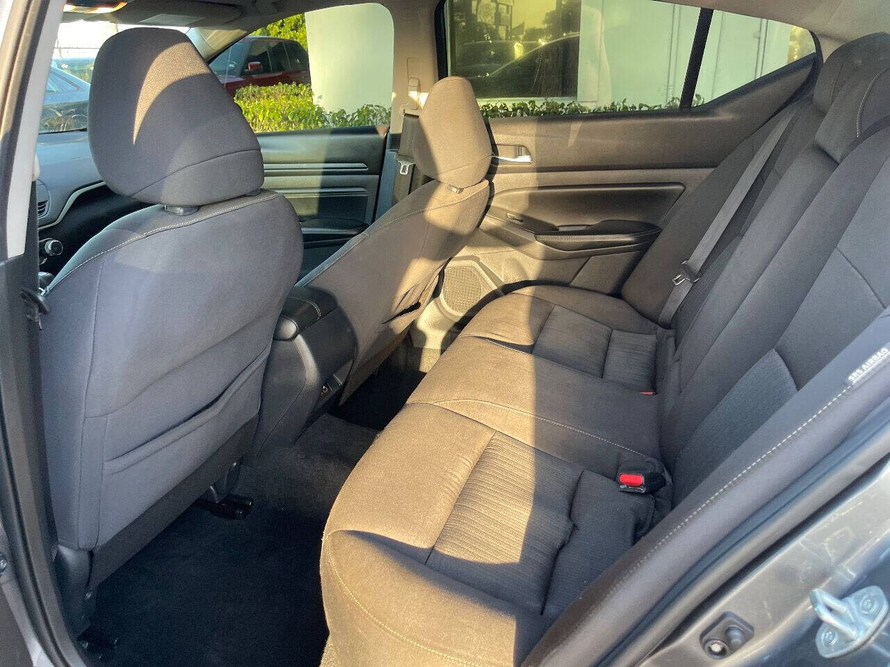2019 NISSAN Altima Sedan - $18,900