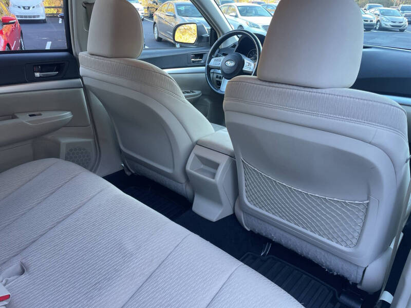 2011 Subaru Outback 2.5i Premium