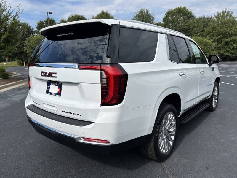 2025 GMC Yukon Elevation