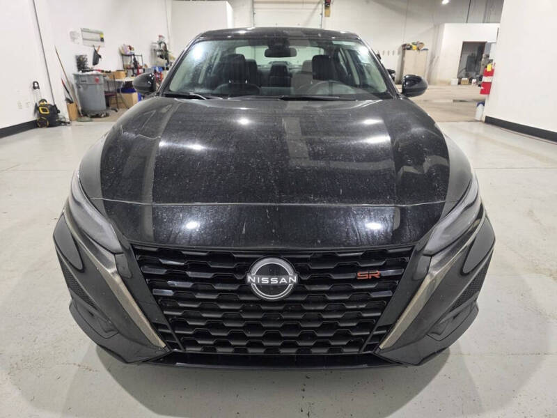 2025 Nissan Altima 2.5 SR