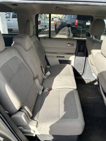 2012 Ford Flex SE
