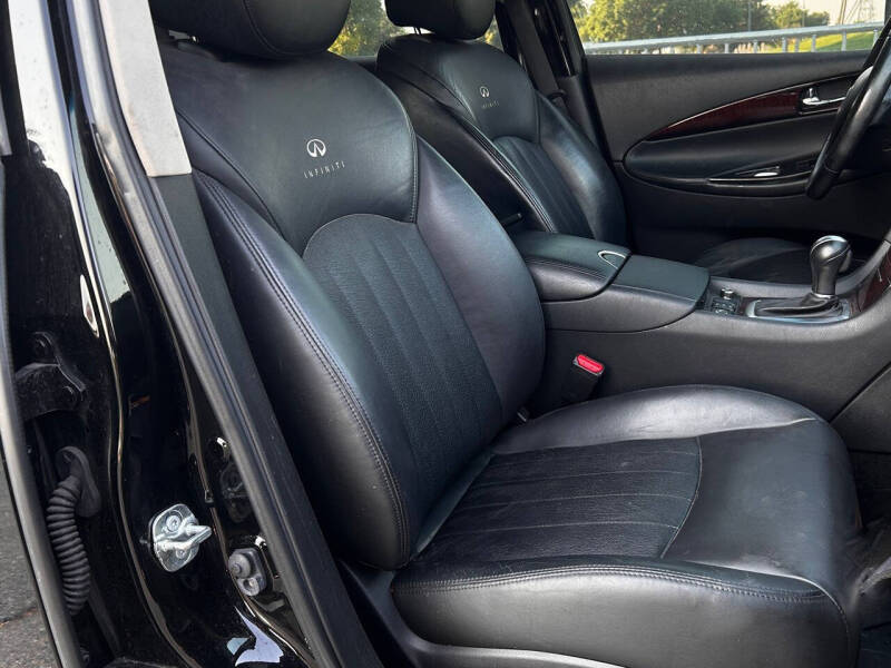 2011 Infiniti EX35 Journey