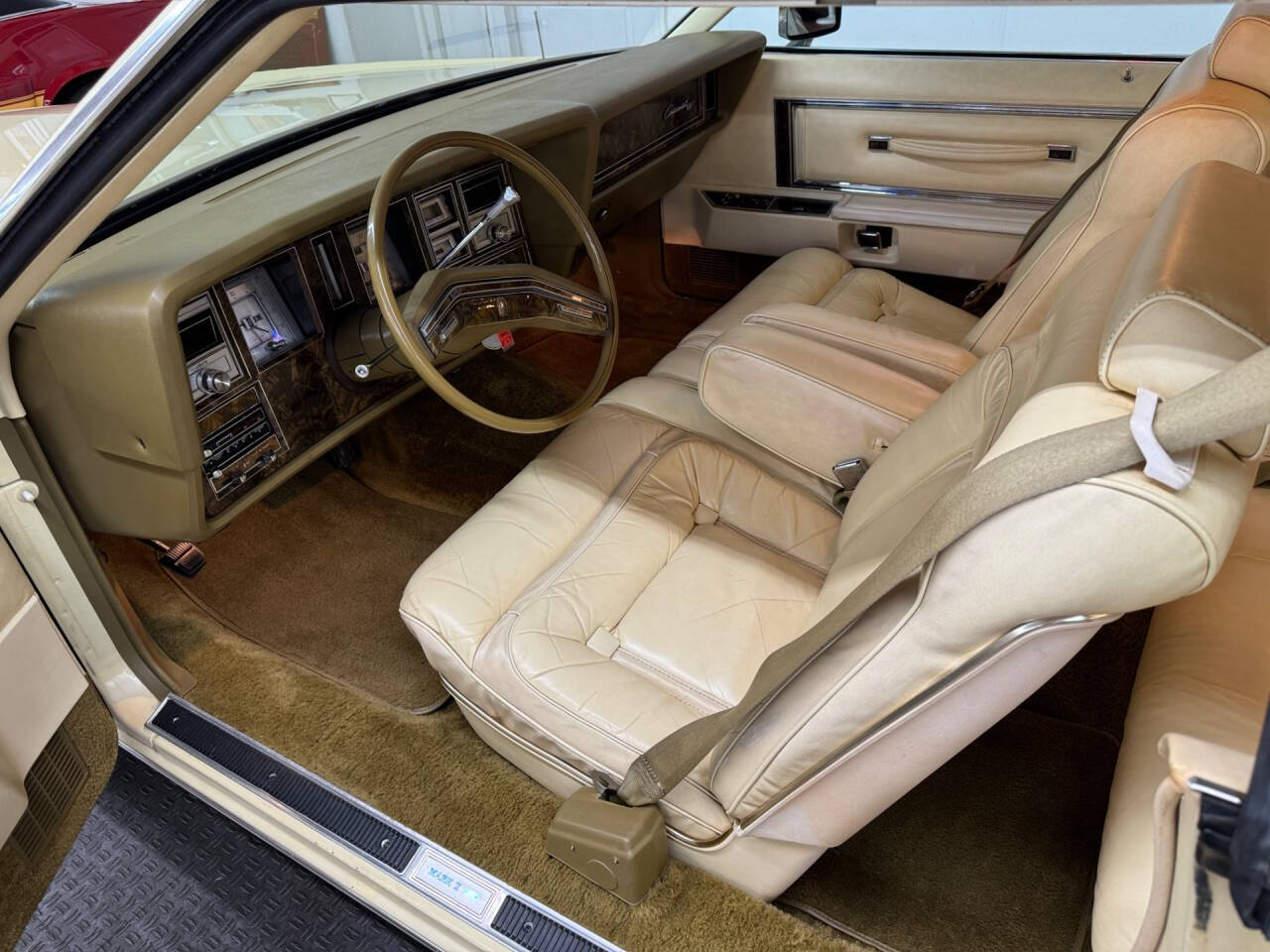 1979 Lincoln Mark V 16