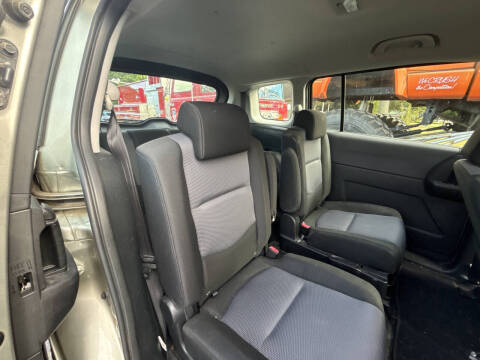 2006 Mazda MAZDA5 Sport