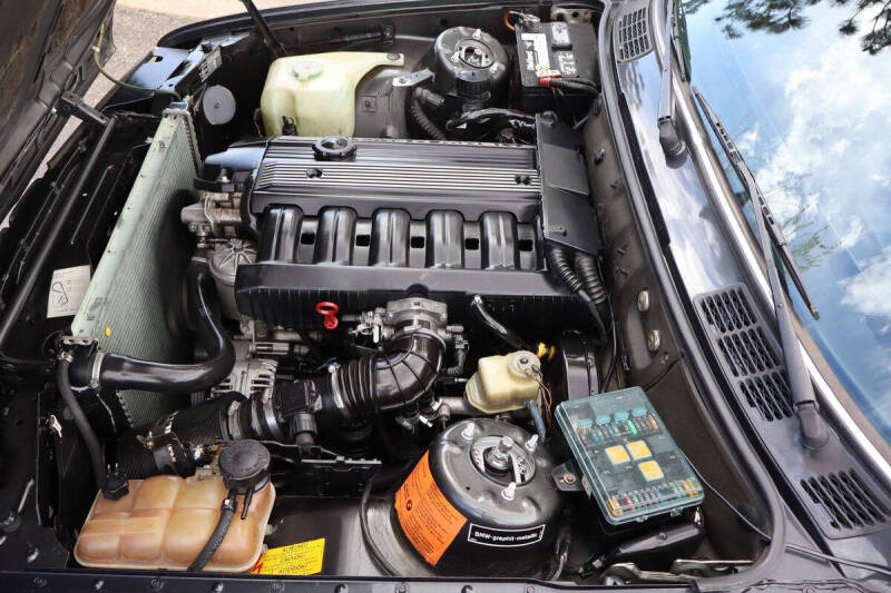 1984 BMW E30