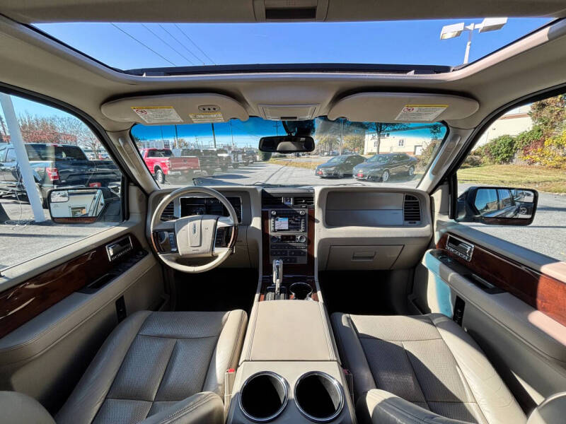 2014 Lincoln Navigator