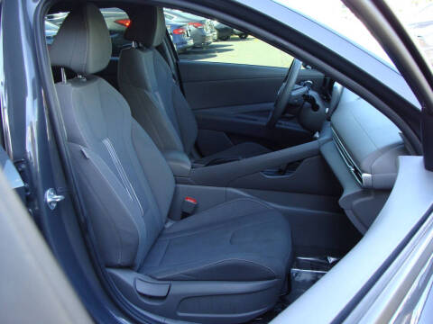 2023 Hyundai Elantra