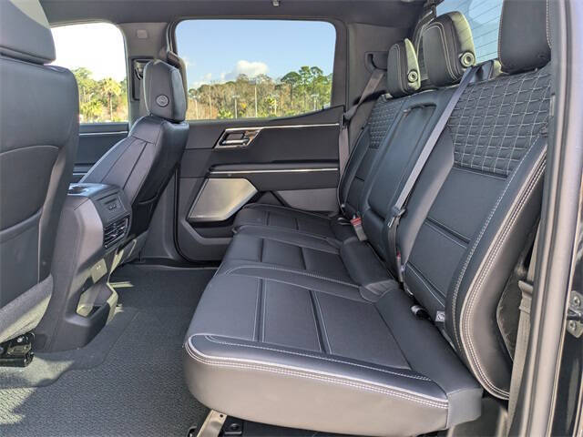 2025 GMC Sierra EV Denali