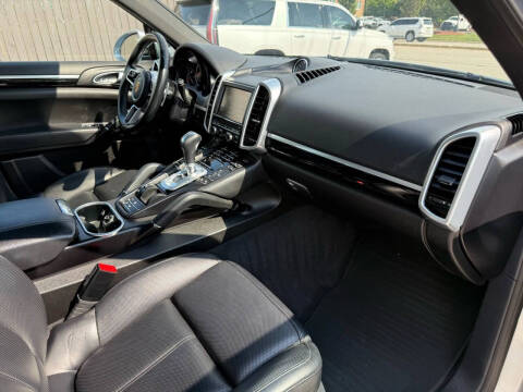 2016 Porsche Cayenne