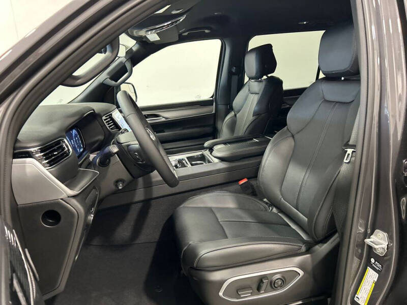 2026 Jeep Grand Wagoneer