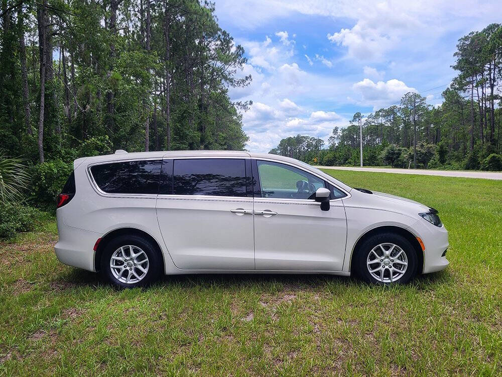 2017 Chrysler Pacifica for sale at Flagler Auto Center in Bunnell, FL