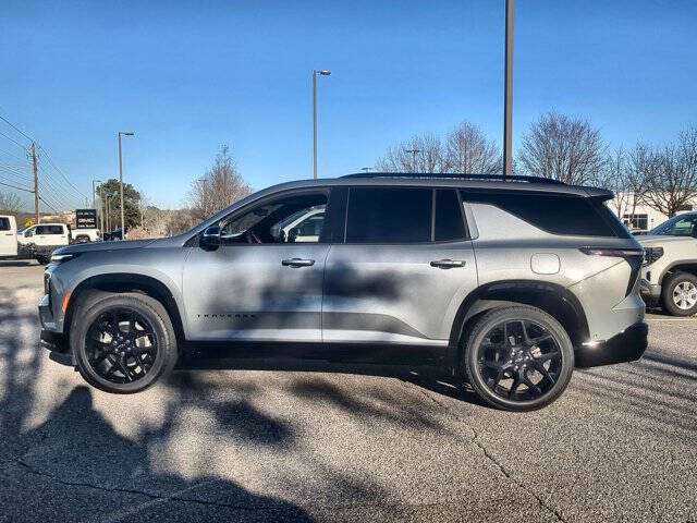 2025 Chevrolet Traverse RS