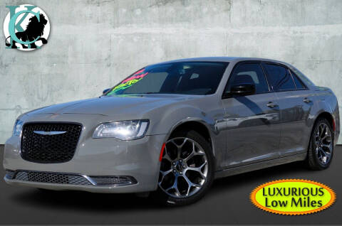 2018 Chrysler 300 for sale at Kustom Carz in Pacoima CA