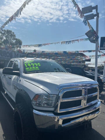 2013 RAM 2500 for sale at Zor Ros Motors Inc. in Melrose Park IL