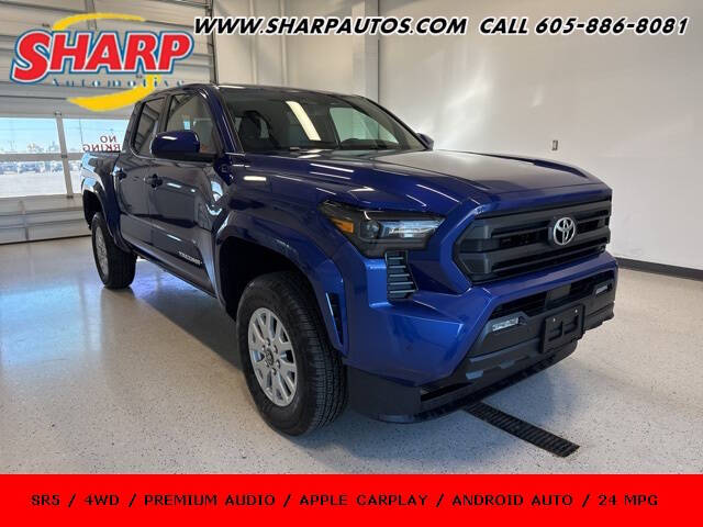 2025 Toyota Tacoma SR5's photo