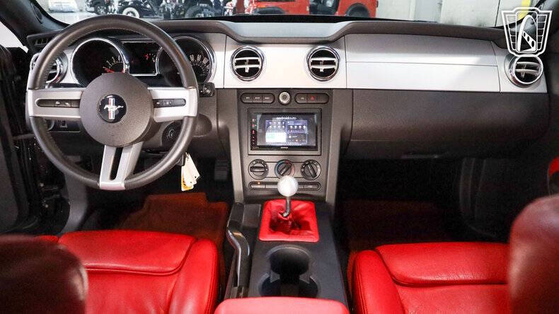 2005 Ford Mustang