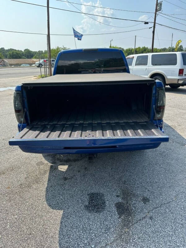 2003 Chevrolet Silverado 1500 SS photo 6