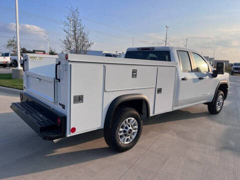 2025 GMC Sierra 2500HD Pro