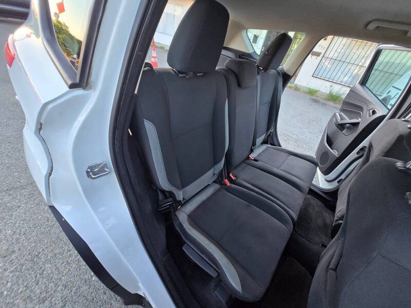 2015 Ford Escape S