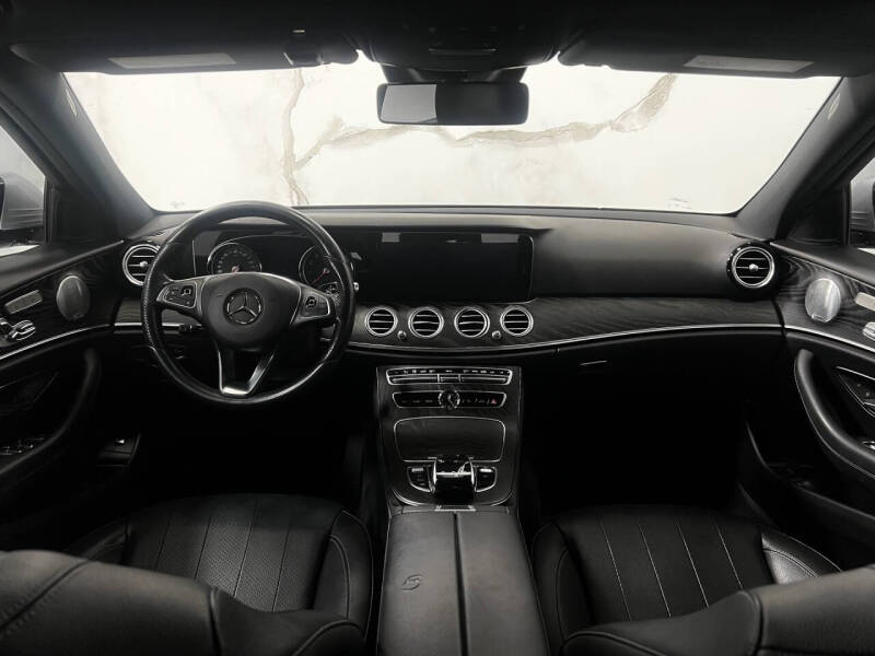 2018 Mercedes-Benz E-Class E 300