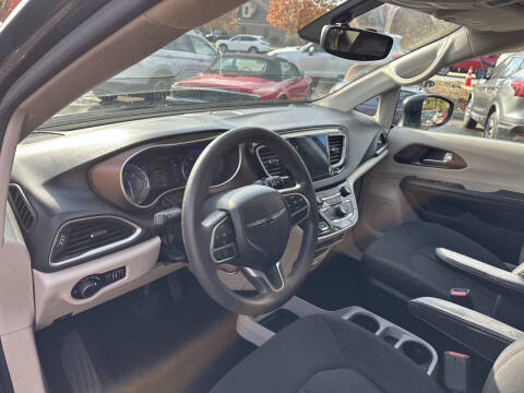 2017 Chrysler Pacifica Touring