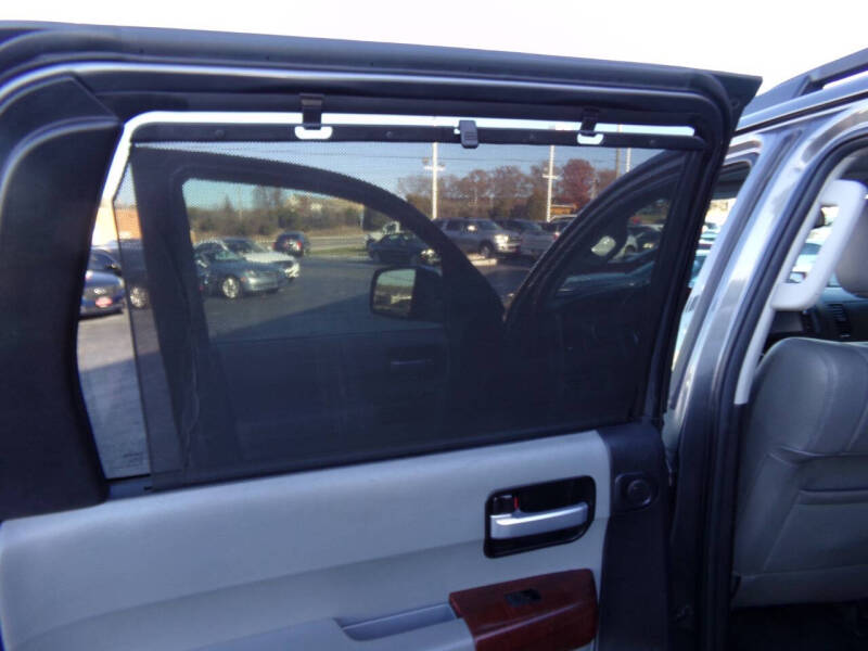 2016 Toyota Sequoia Platinum