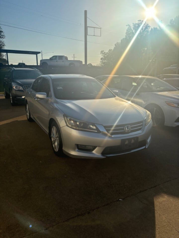 2013 Honda Accord for sale at Good Cars and Trucks Wholesale, LLC in Crystal Springs, MS