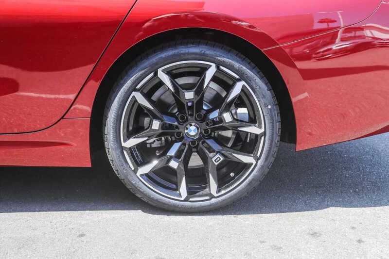 2025 BMW 3 Series 330i xDrive