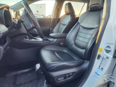 2021 Toyota RAV4 XLE Premium